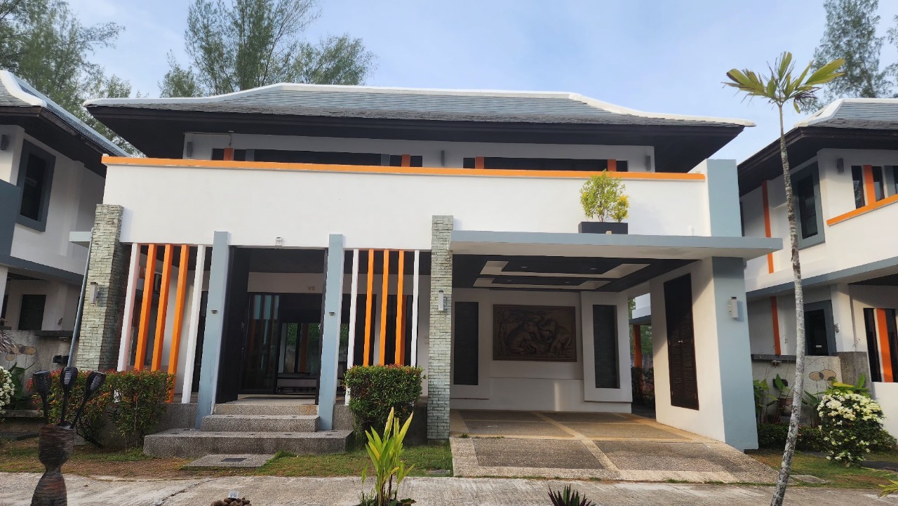 Nude and clothing-optional resort in Ko Kho Khao, Phang Nga — photo from Oriental Beach Village Naturist Resort's own website